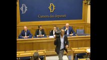 Roma - Crisi di governo - Conferenza stampa di Ignazio La Russa (01.10.13)