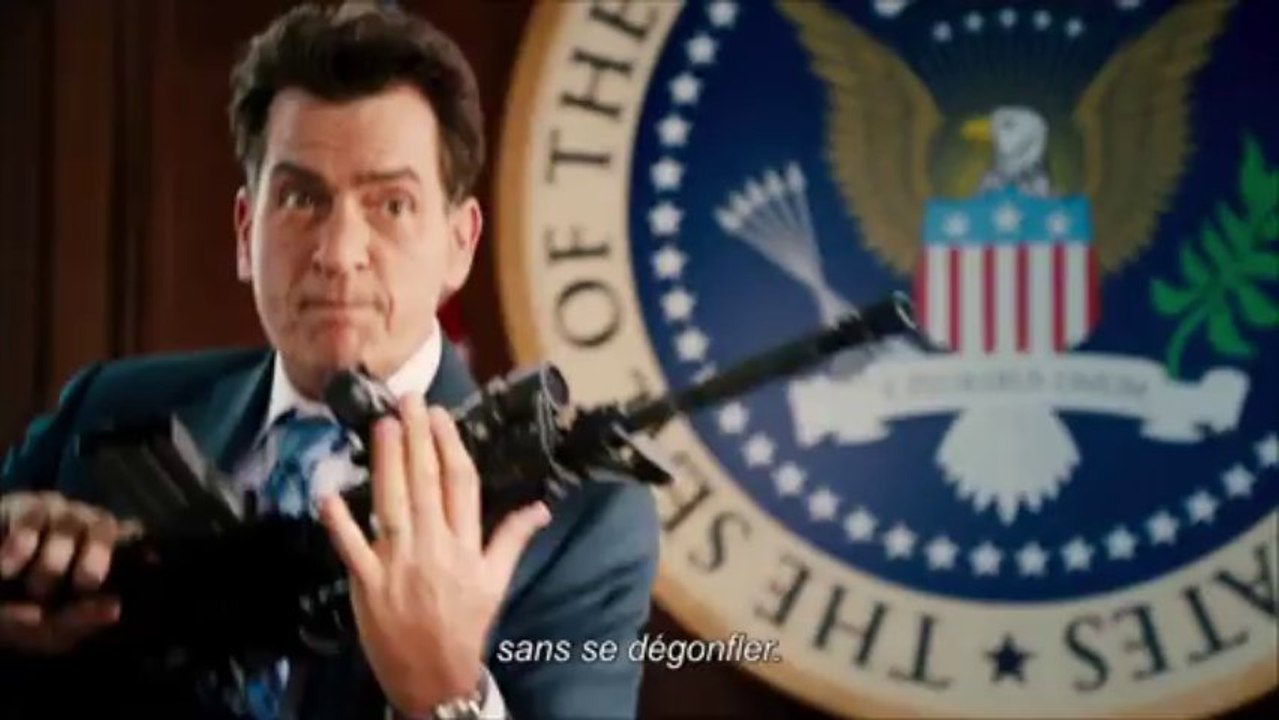 MACHETE KILLS - Extrait #2 - Carlos Estevez (Charlie Sheen) VOST