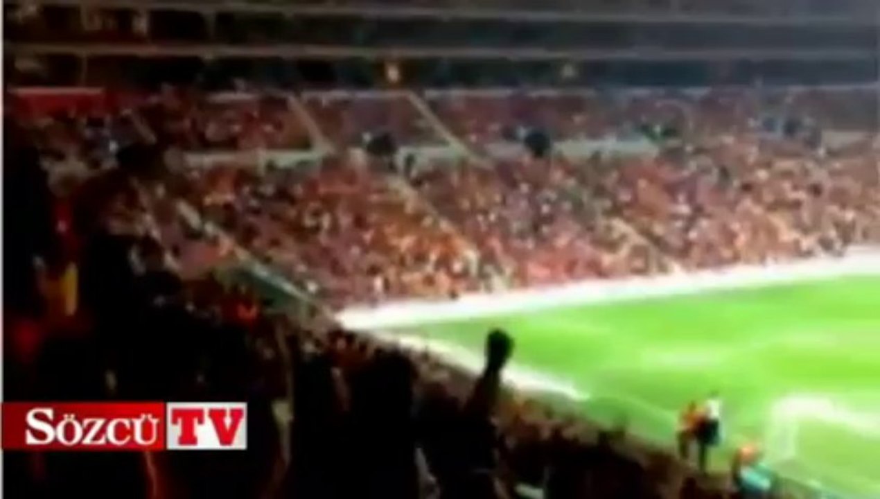 Arena’da ‘İmparator Fatih Terim’ sesleri