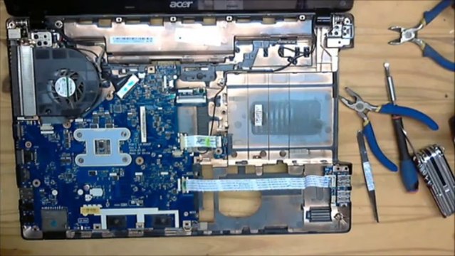 Acer Aspire 5733-374G50 remontage