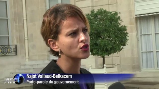 Hollande rappelle à ses ministres les règles d'unité