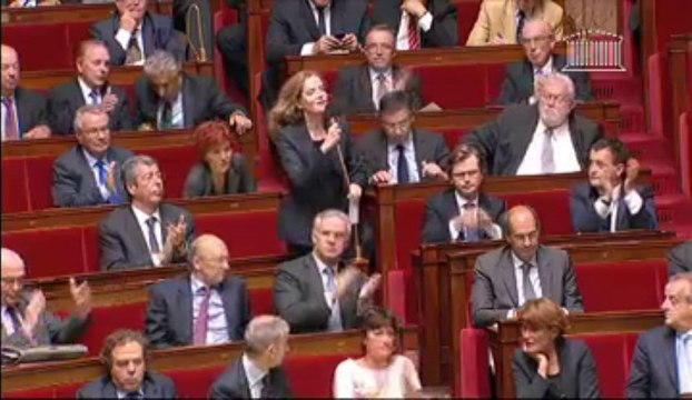 [ARCHIVE] Réforme des rythmes scolaires : réponse de Vincent Peillon à la députée Nathalie Kosciusko-Morizet lors des questions au Gouvernement à l'Assemblée nationale, le 1er octobre 2013