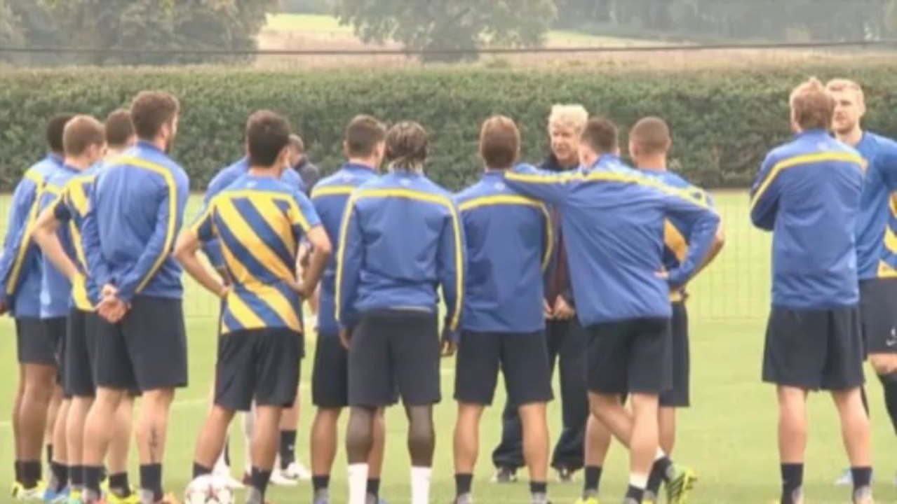 Özil und Co.: Wenger glücklich über starkes Mittelfeld