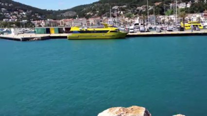 Espagne 2013 : Pouic pêche sur digue