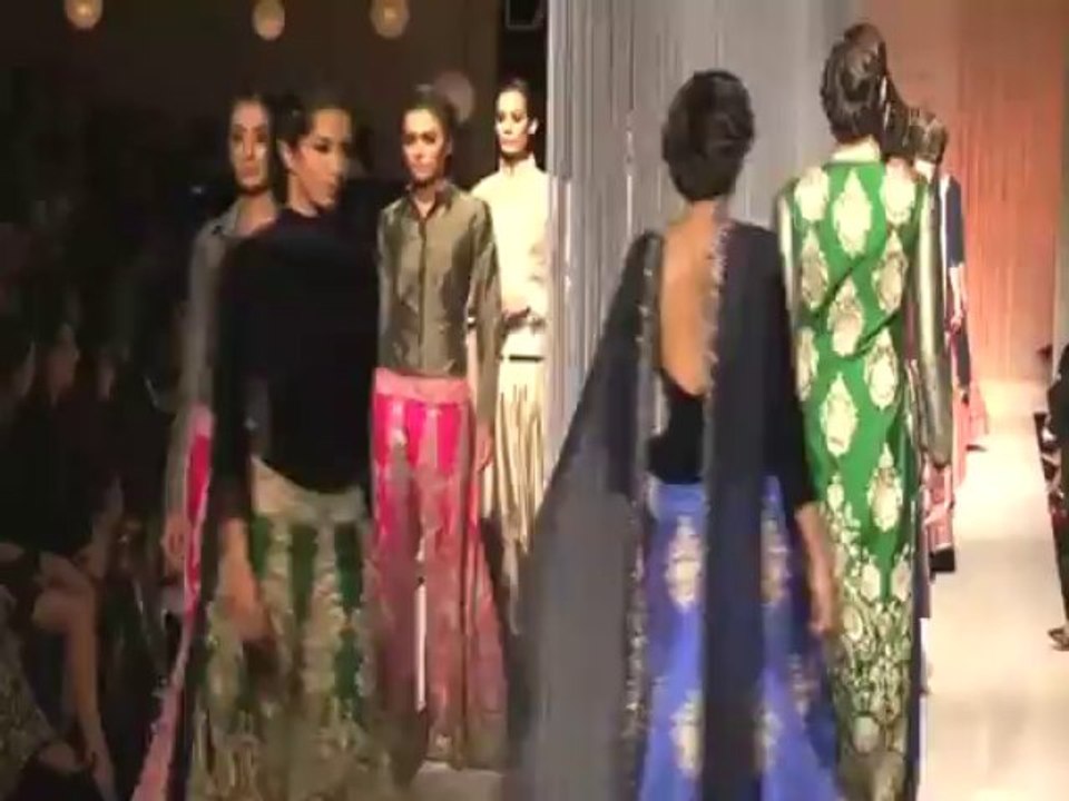 Manish Malhotra show for Lakme Fashion Week 2013