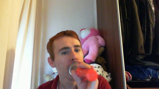 Wiwi égratigne lieber Leo de France Gall