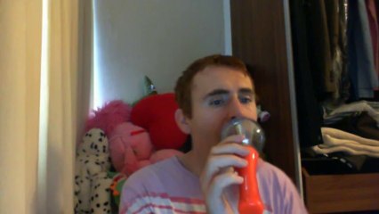 Wiwi égratigne "nutridinha" de Cesaria Evora