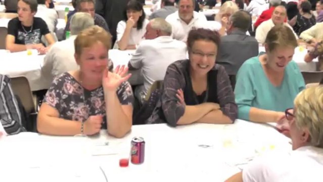 UNE MOULES FRITES POUR 400