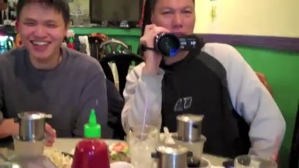 John Chow & Vancouver Bloggers on How To Say Pho