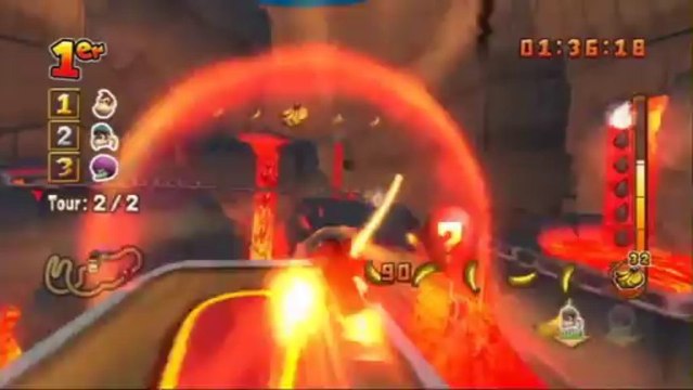 Donkey Kong : Jet Race - Défis de Candy - Niveau 2 - Défi #14 : Aide Tiny Kong !