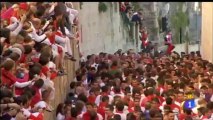 2º Encierro San Fermin 2011(Cántico) - YouTube