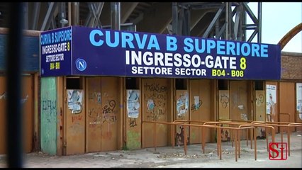 Скачать видео: Napoli - Stadio San Paolo, accordo De Magistris-De Laurentiis -1- (02.10.13)