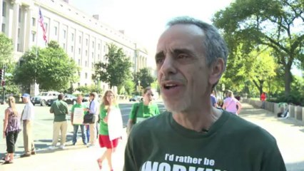 Paralysie aux Etats-Unis: manifestation de fonctionnaires à Washington