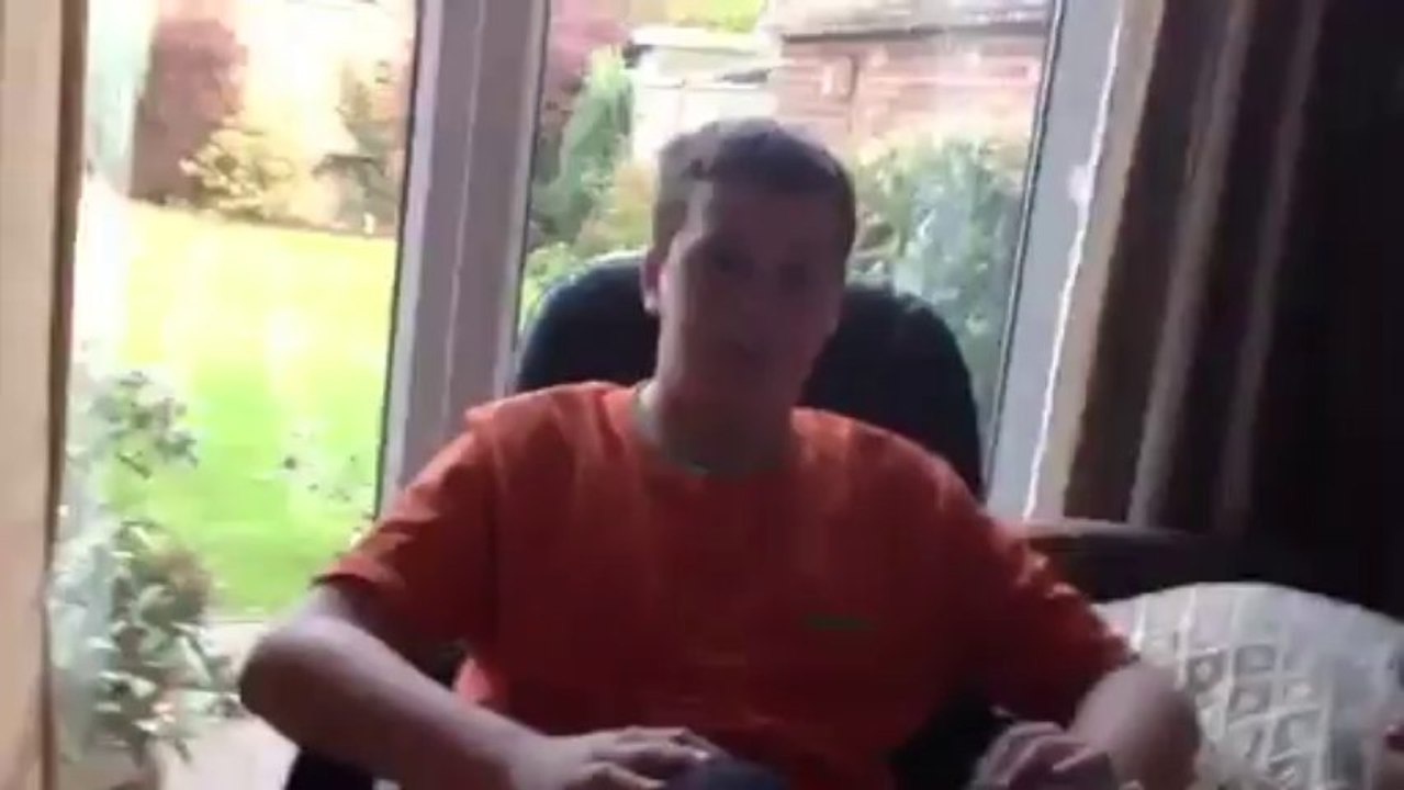 Interactive Chris (parody of the online game interactive bu