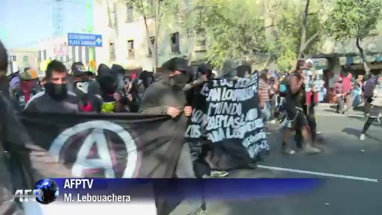 Mexicans protest in honour of 1968 student massacre