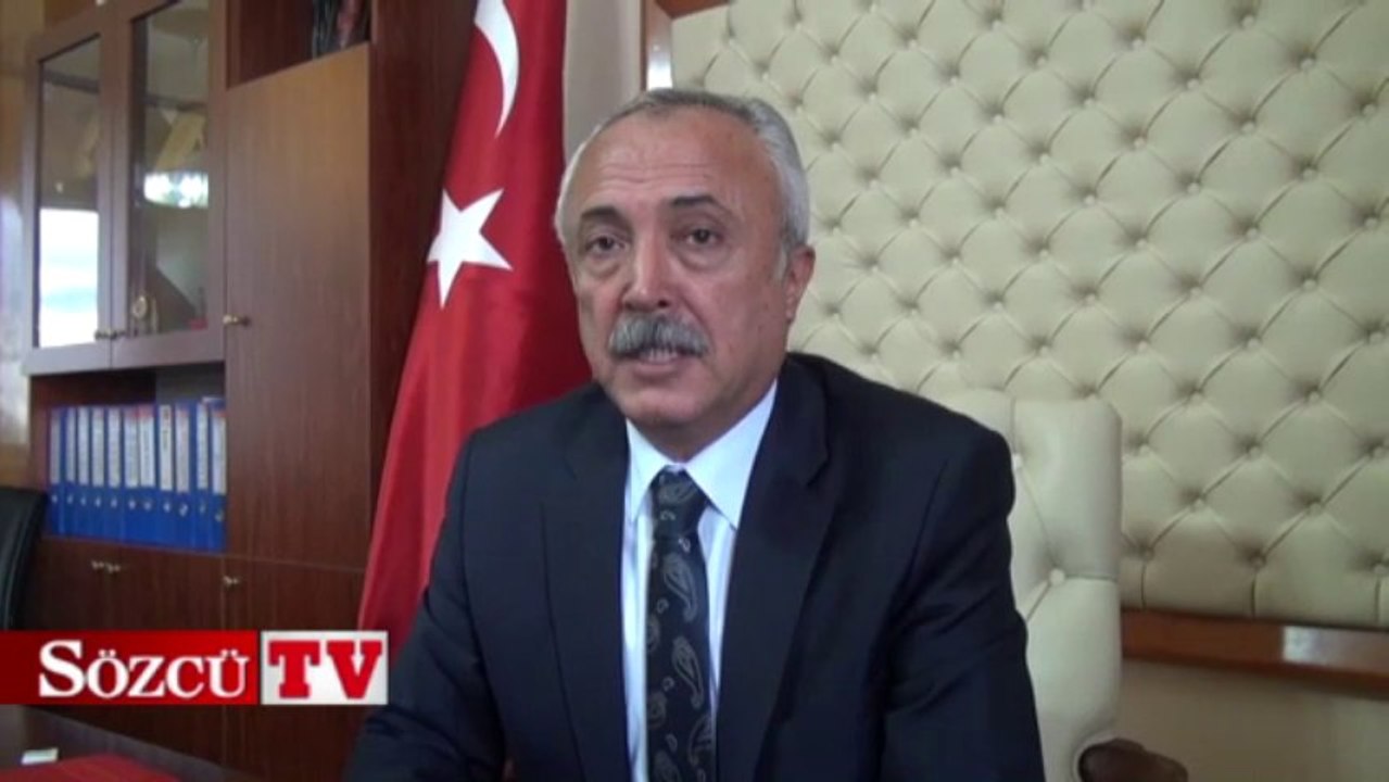 Meclis başkanlık divanında türban kavgası