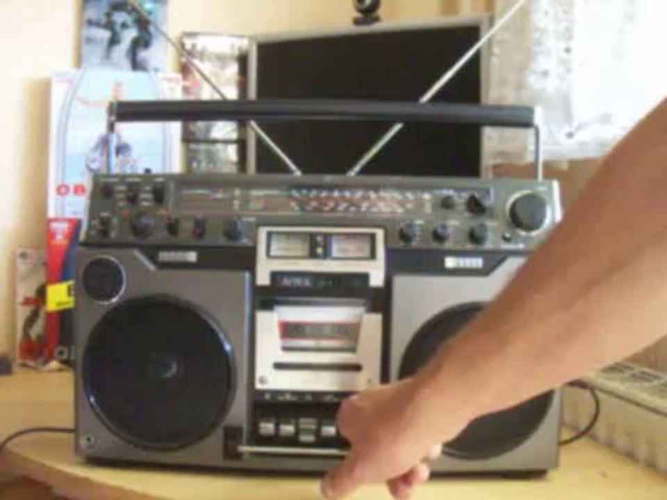 Aiwa TPR 950 strange error?