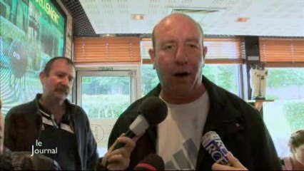 La FDSEA investit le McDonald's des Flaneries (Vendée)