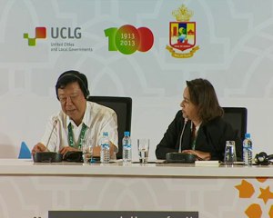 Financement et gouvernance des services publics de base 03 10 2013