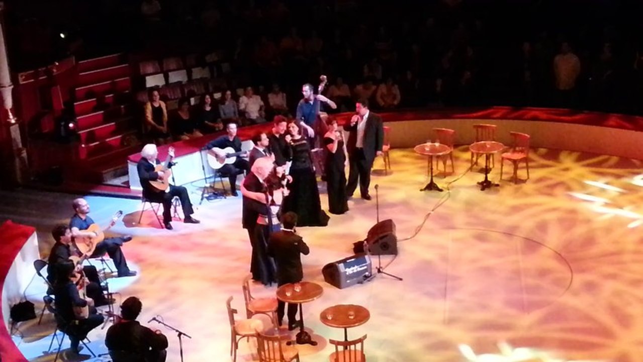 Fado - Adieu des artistes au Cirque d'Hiver à Paris le 29 septembre 2013 - Vol. 5