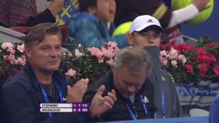 Woźniacki nie dała szans Stephens