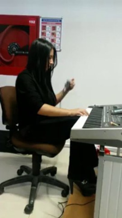 Aysun Tascesme ,Uçurum uçurum gözlerine baktığım sensin, 2013 ...