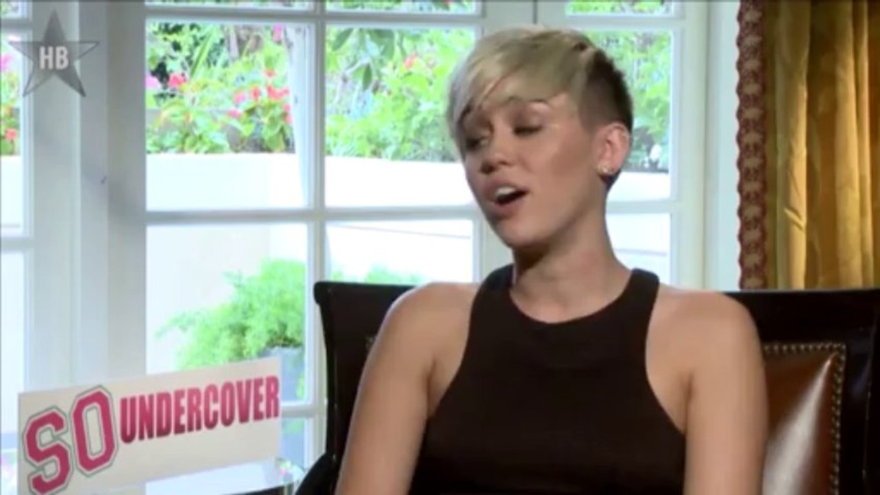 Miley Cyrus' Emotional Interview -- Thanks Liam Hemsworth For Her Album Bangerz