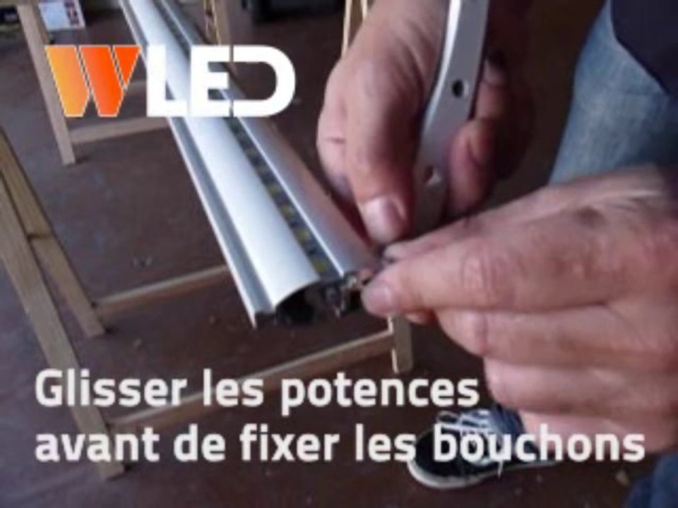 Assemblage & fixation d'une rampe d'éclairage LED  WLED