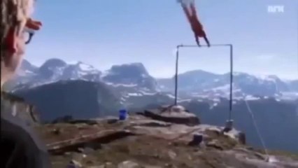 Uçurumun kenarında korkunç ölüm anı