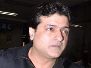 Armaan Kholi beats Girlfriend Moon Moon in 2008