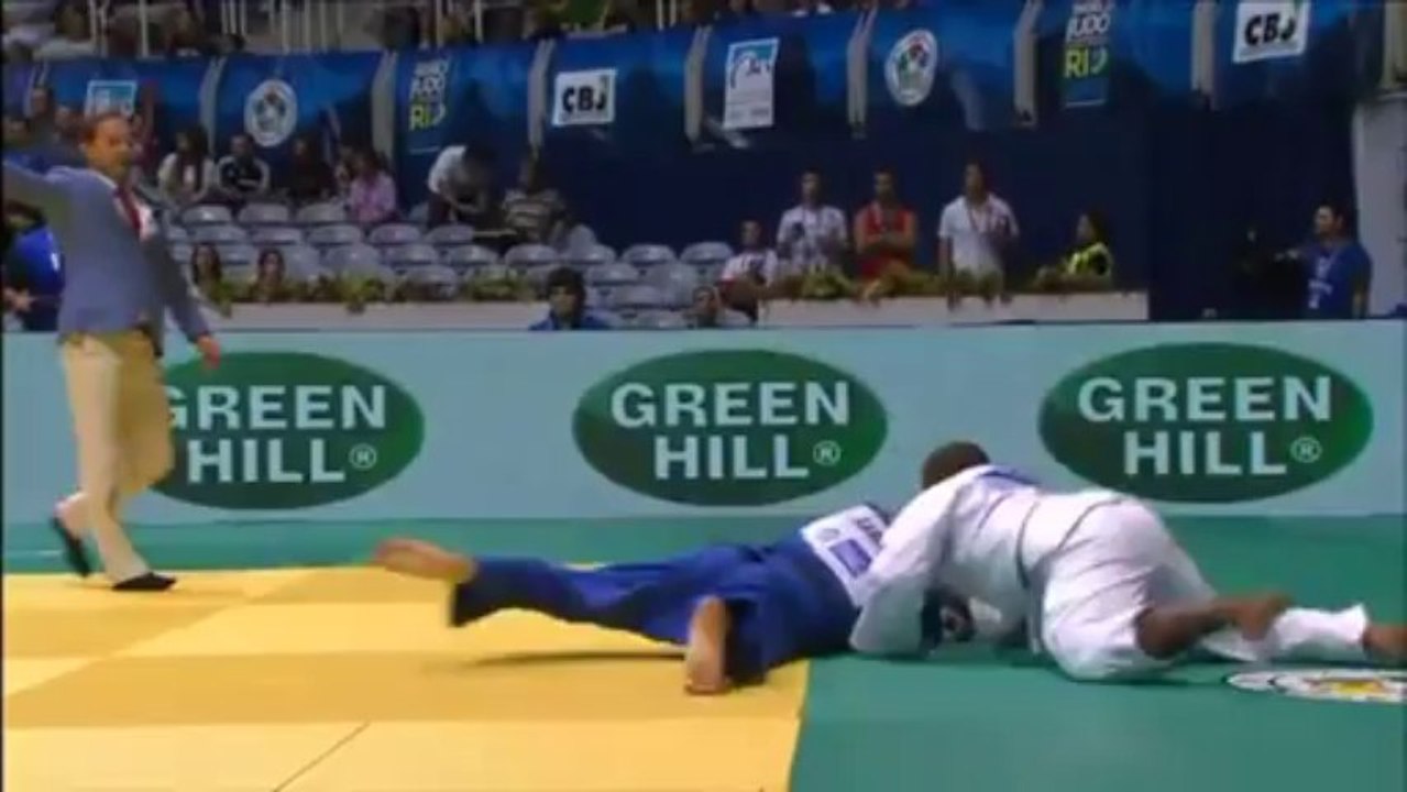 JC Bazeilles  2013 Rio 6 mat 3
