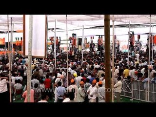 Massive crowd to attend Modi's Vikas rally - Delhi