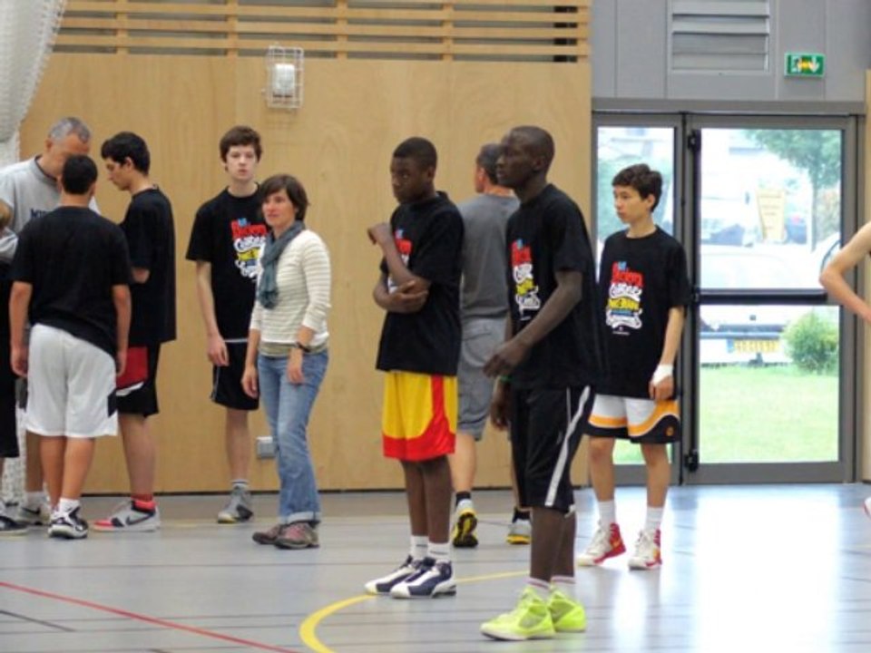 UNSS BASKET BALL MINIMES 2013 ORLEANS 2ème Partie : Championnat de France 1ère Phase