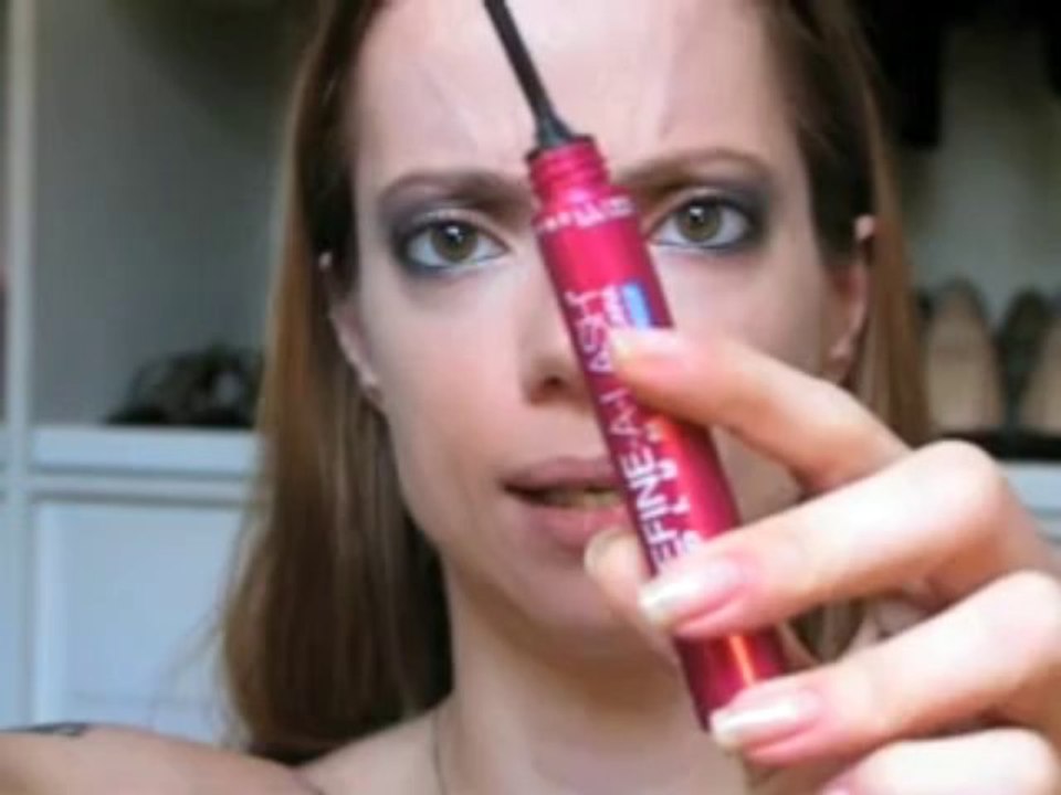 Julia Petit Passo a Passo Robert Palmer Maquiagem Pt1