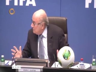 Blatter anuncia una consulta sobre las fechas del Mundial de Catar 2022