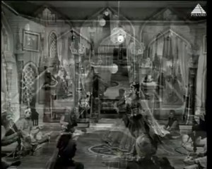 En Vaanathil - KAAVIYA THALAIVI (1970)