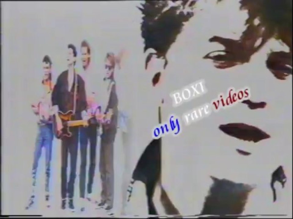 Crvena jabuka - Bacila je sve niz rijeku (TV Sa Nedeljno popodne 90')