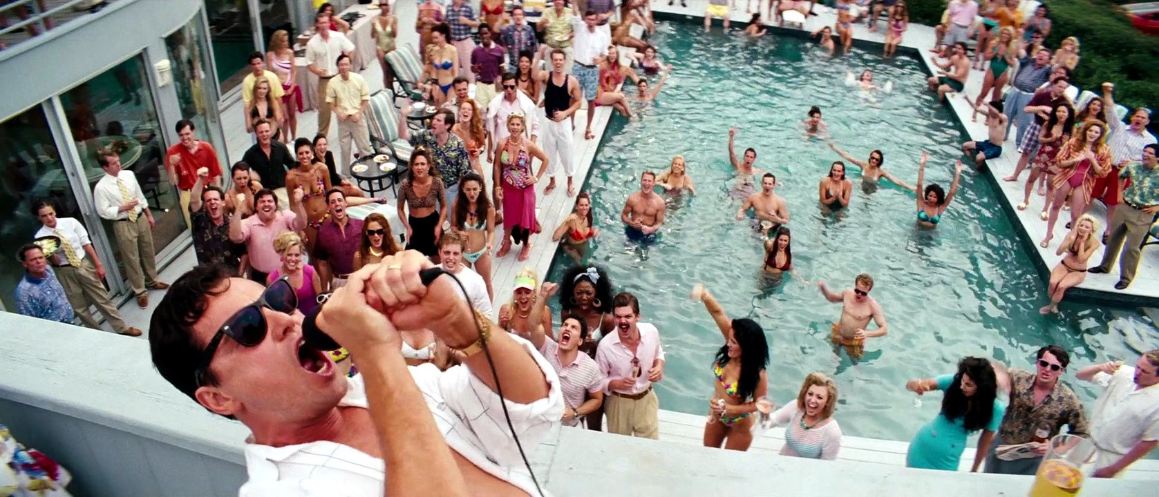 The Wolf of Wall Street - VOSTFR HD Trailer #1