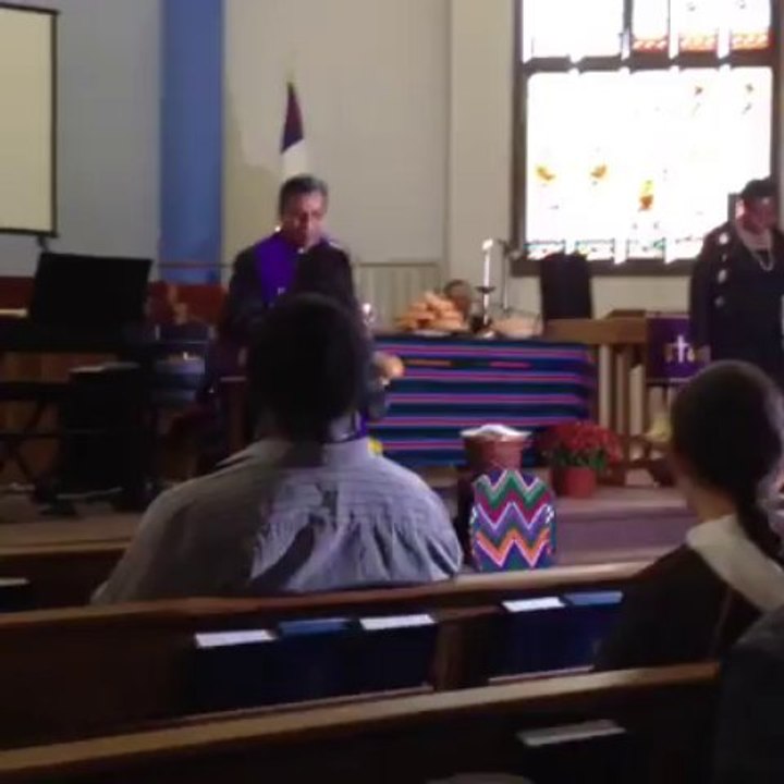Jesus In The City Fellowship - A bilingual service of Spanish and English breaking bread together
