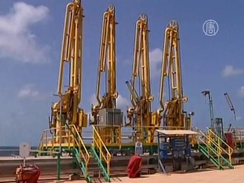 Сотрудников дипмиссии РФ в Триполи эвакуировали