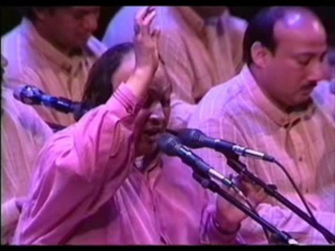 NUSRAT FATEH ALI KHAN - Tum Ne Bhi Thukra Hi Diya Hai