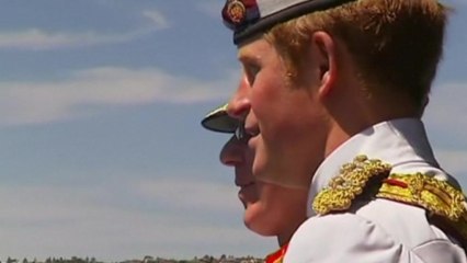 Harry inspects Royal Australian Navy