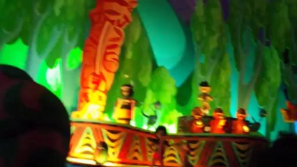 Nia at It's a small world, Disneyland Paris