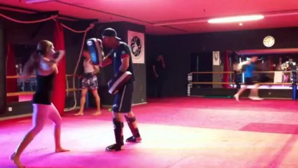 Entrenador Personal Muay Thai : Adriana Pao Work