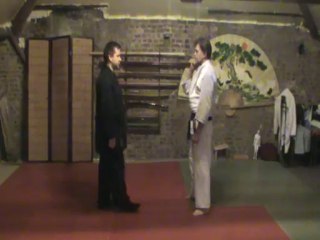 Shizentai ryo mune gyaku dori to hiza geri