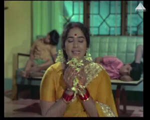 Thalai Vaazhai Ilai - NAAN YEN PIRANTHAEN (1972)