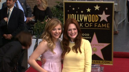 Chloe Grace Moretz, Joseph Gordon-Levitt Celebrate Star With Julianne Moore