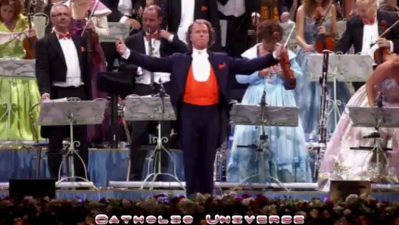 Seventy-Six Trombones - André Rieu Gala-Live in de Arena 2010.
