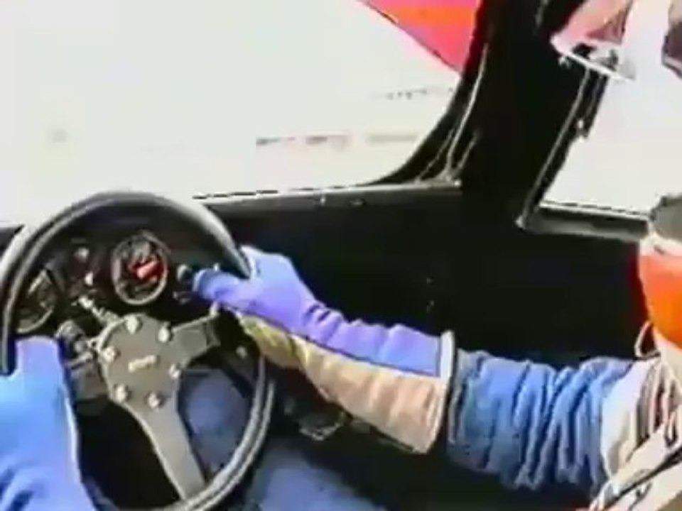 Porsche 956 Le Mans Un Tour embarqué a couper le souffle :)