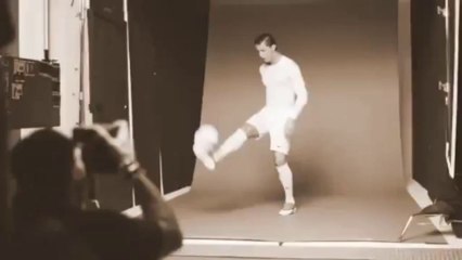 Ronaldo kendi markası için kamera karşısında